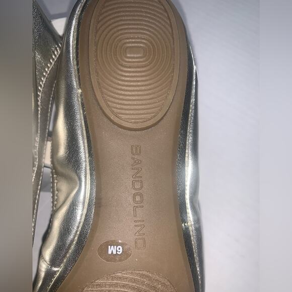 BANDOLINO Ballet Flats. Metallic Gold. Size 6. New without box. - Picture 8 of 14